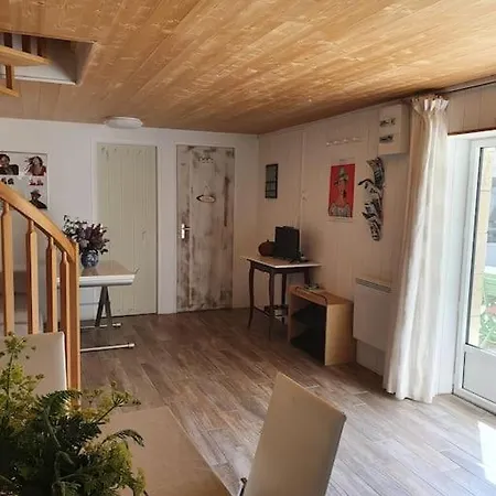 Le Chai Rit * ריבדו-פלאז'